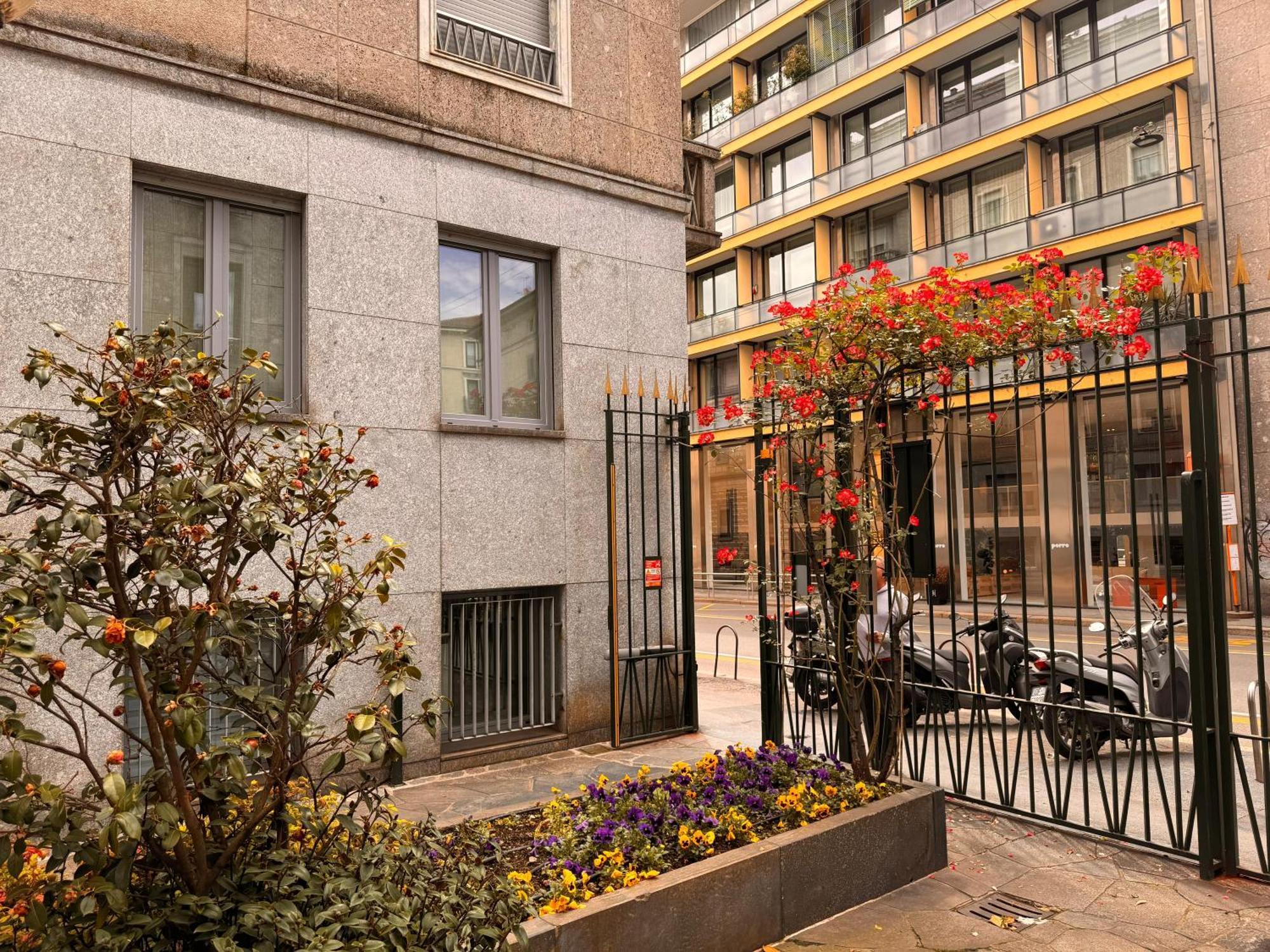 San Babila Design Apartment R&R Milano Esterno foto